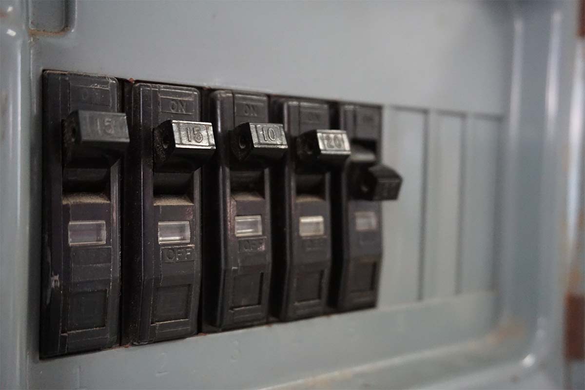 close-up-image-of-a-circuit-breaker