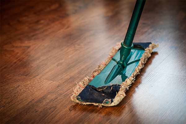 12 trusted tips on how to clean hard to reach spaces